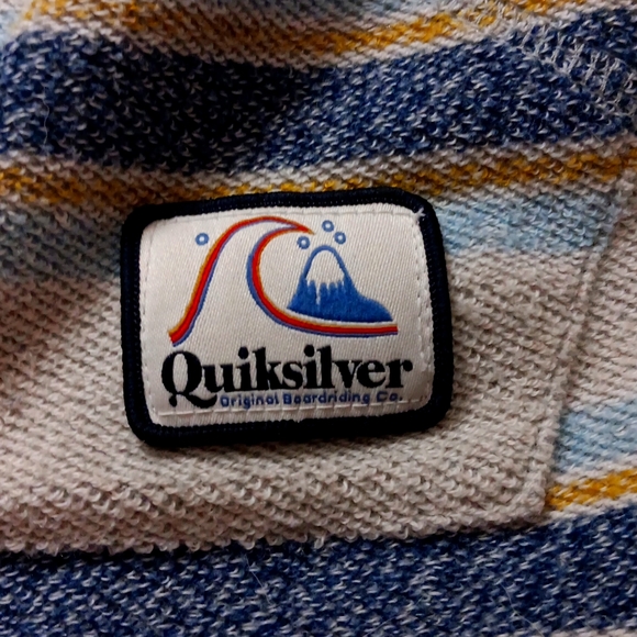 Sweatshirt - Picture 2 of 3